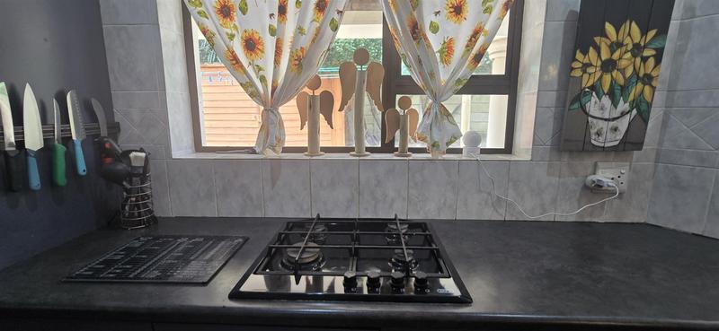 4 Bedroom Property for Sale in Tergniet Western Cape